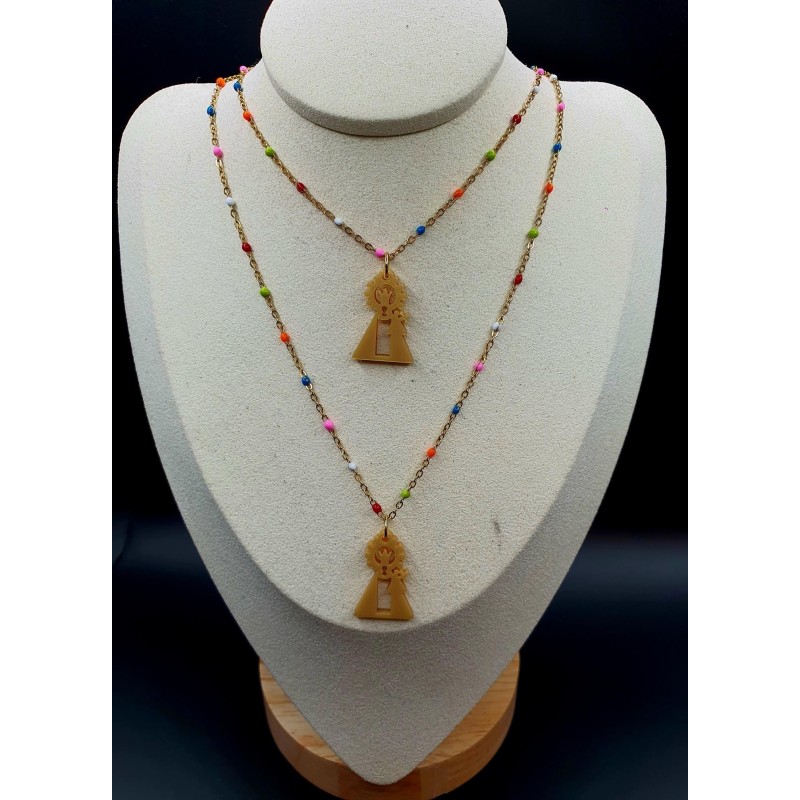 collares