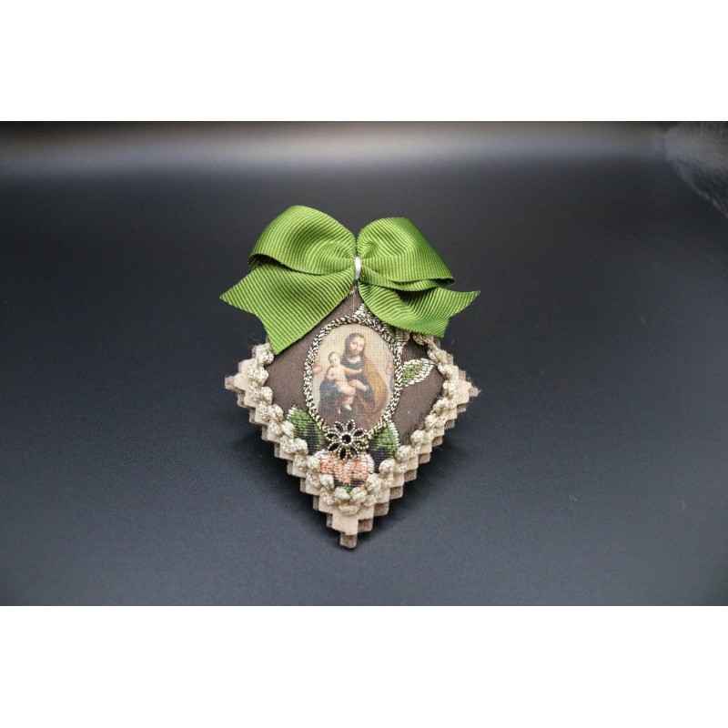 Broche
