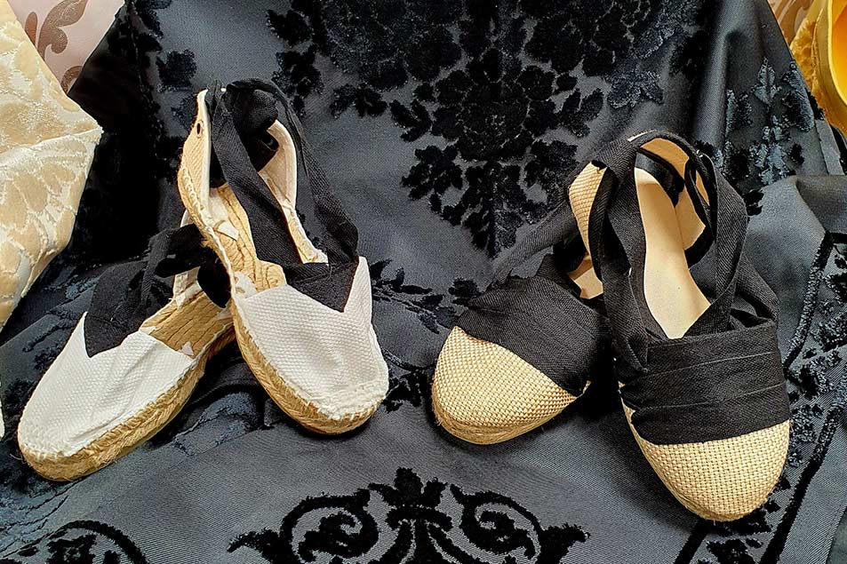 Zapatería y complementos en Catarroja